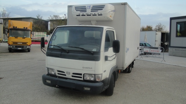 Nissan Cabstar Cabstar 35.13 Isotermico-Frigo 35.13 - foto 2 di 4