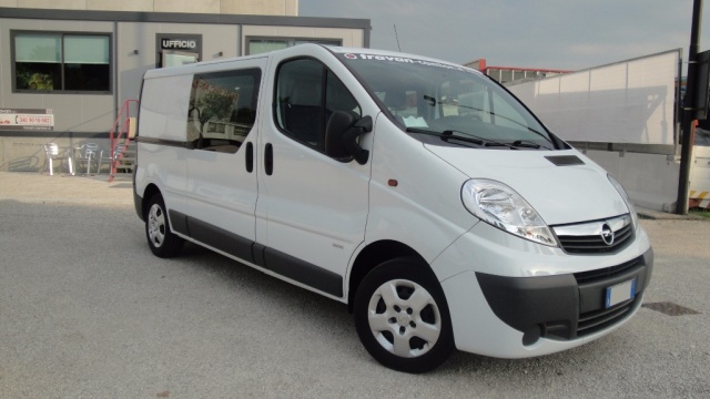 Opel Vivaro Vivaro 29 2.0 CDTI 120 CV PL-TN 6 Posti Autocarro - foto 3 di 4