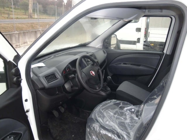Fiat Doblo Cargo 1.3 - foto 4 di 7