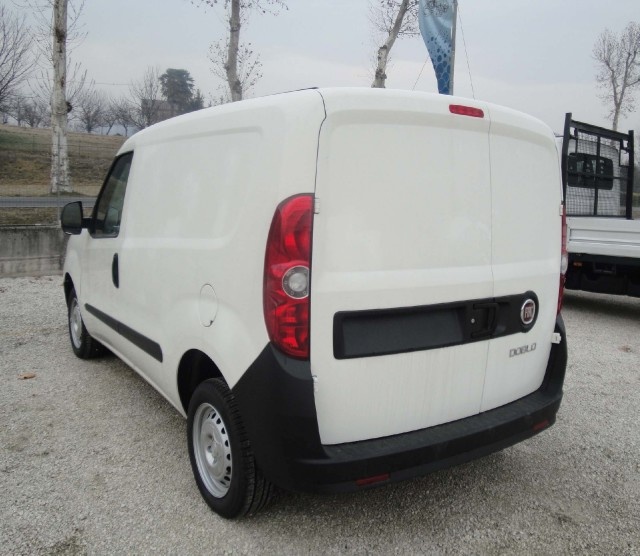 Fiat Doblo Cargo 1.3 - foto 3 di 7