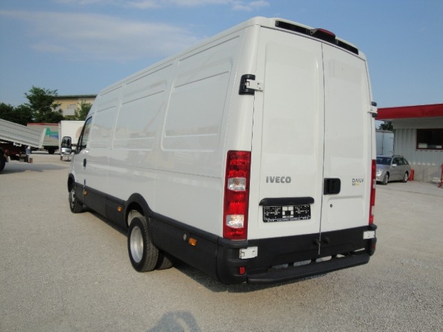 Iveco Daily 35C15 GRAN VOLUME; PASSO LUNGO; TETTO ALTO - foto 3 di 4