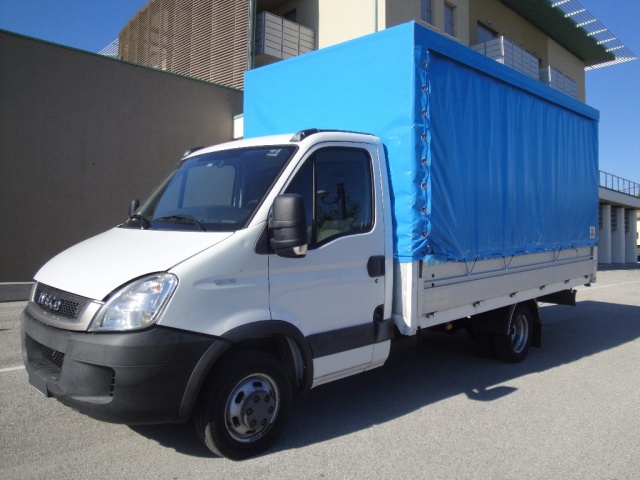 Iveco Daily 35 C 18 HPT 3.0 180 CV usato a SAN ZENONE DEGLI EZZELINI