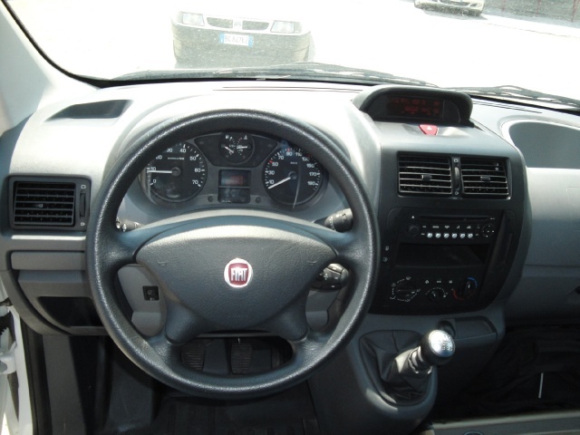 Fiat Scudo FIAT Scudo 120cv 2.0M-jet CH1 10q - foto 4 di 5