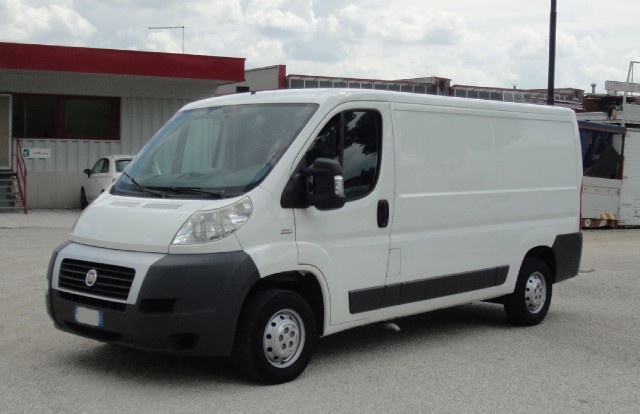 Fiat Ducato FURGONE 33 MH1 2.3 M-JET 120cv 6M usato a SAN ZENONE DEGLI EZZELINI