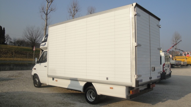 Mercedes-Benz Sprinter 416 CDI Furgone Lega con Mansarda - foto 3 di 4