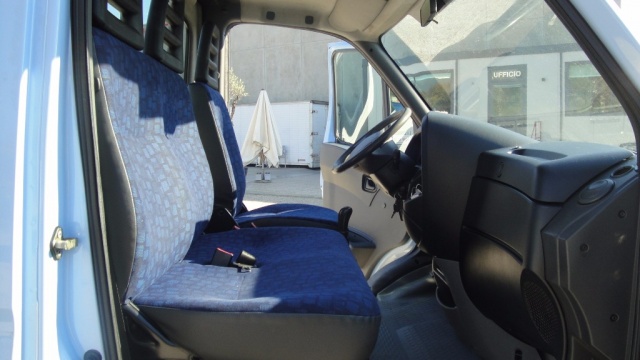 Iveco LKW/TRUCKS 35C12 cassonato 2.3 120 CV - foto 3 di 16