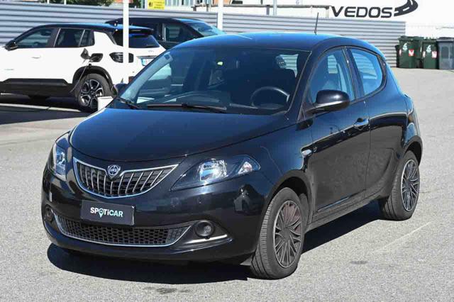 Lancia Ypsilon 1.0 FireFly S&S Hybrid Gold usato a PIANEZZA