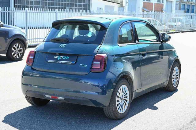 Fiat 500e Berlina 42 kWh Icon - foto 3 di 4