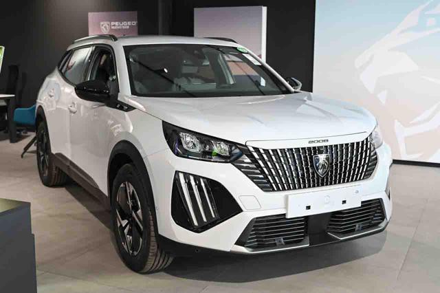 Peugeot 2008 motore elettrico 156 CV Allure - foto 2 di 4