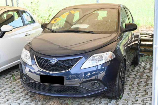 Lancia Ypsilon 1.2 69 CV GPL Gold usato a PIANEZZA