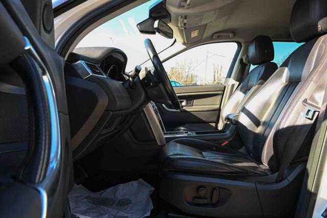 Land Rover Discovery Sport 2.0 TD4 180 CV HSE Luxury usato a PIANEZZA
