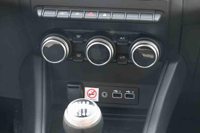 Renault Captur TCe 90 CV Techno GPL, del 2024, 44.036 km, in vendita a Pianezza (TO)
