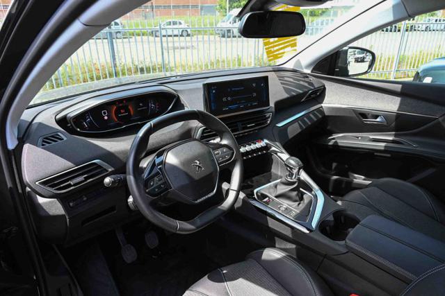 Peugeot 3008 PureTech 130cv S&S 6 Allure Pack, del 2022, 20.556 km, in vendita a Pianezza (TO)