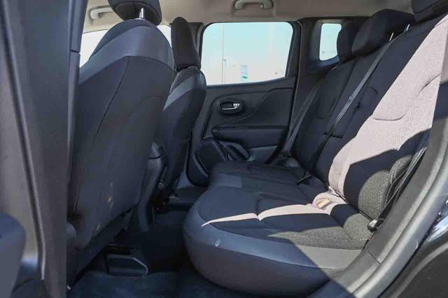 Jeep Renegade 1.0 T3 Limited, del 2021, 47.857 km, in vendita a Pianezza (TO)