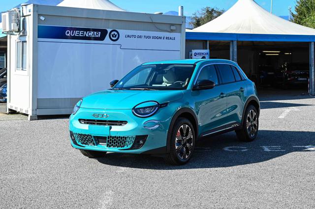 Fiat 600 La Prima Hybrid 100cv km 0 a PIANEZZA