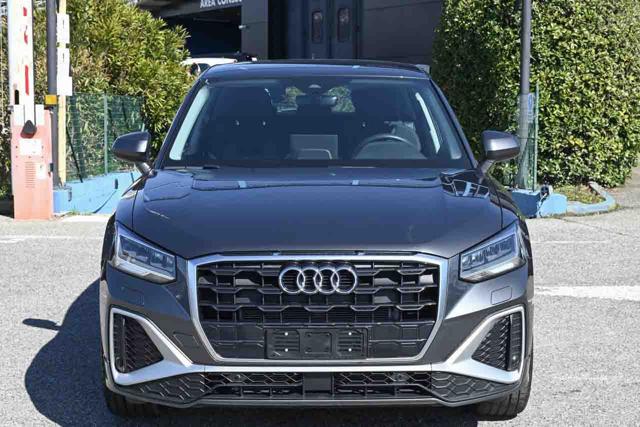 Audi Q2 30 TDI S line Edition - foto 2 di 4