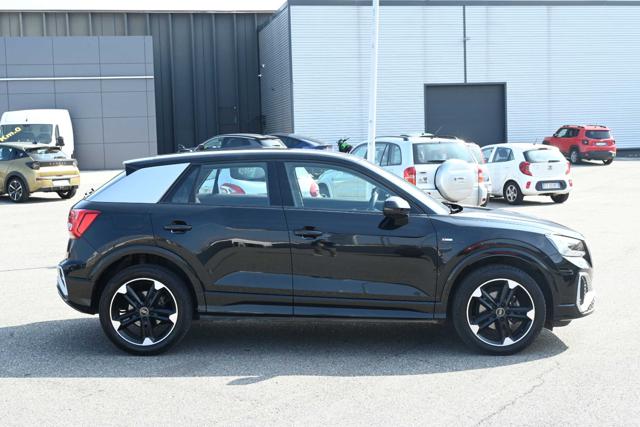 Audi Q2 30 TDI S line Edition - foto 4 di 4