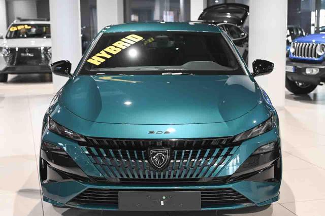 Peugeot 308 Hybrid 145 e-DCS6 GT - foto 2 di 4