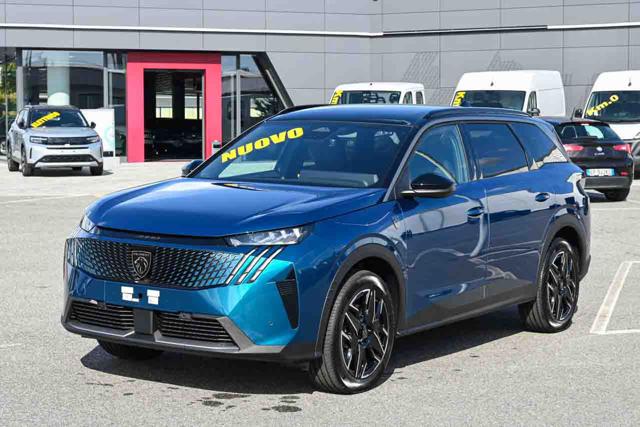 Peugeot 5008 Hybrid 145 e-DCS6 GT nuovo a PIANEZZA