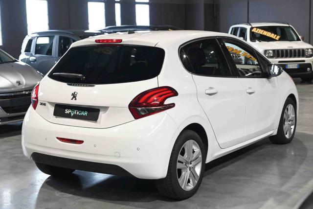 Peugeot 208 PureTech Turbo 110cv S&S Business, del 2019, 41.954 km, in vendita a Pianezza (TO)