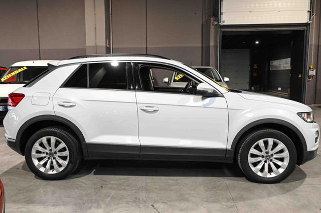 Volkswagen T-Roc 1.5 TSI 150cv Advance - foto 4 di 23