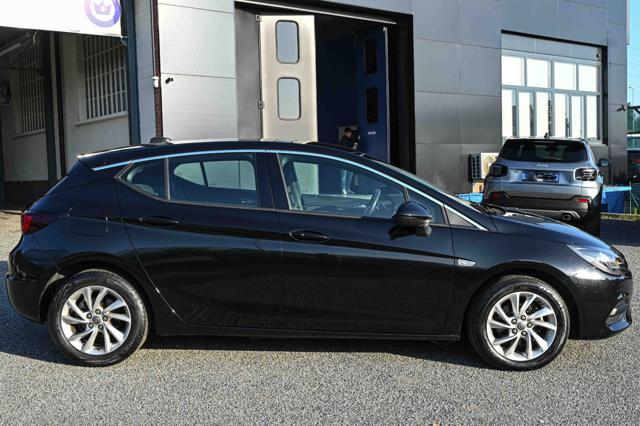 Opel Astra 1.2 Turbo 110CV S&S Business Elegance usato a PIANEZZA