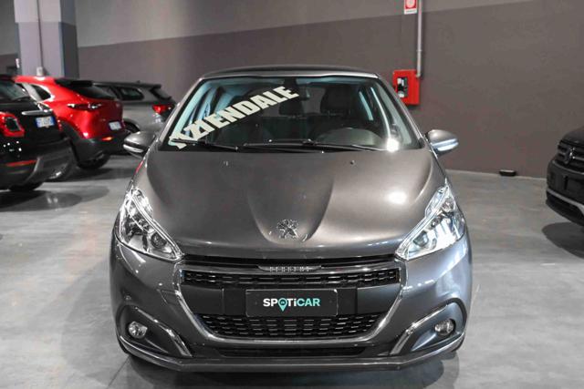 Peugeot 208 PureTech 82cv Signature SKY GPL - foto 2 di 4