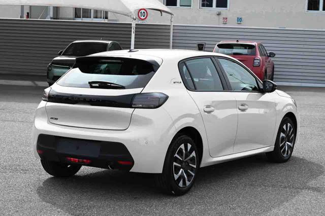 Peugeot 208 PureTech 100cv Style GPL - foto 3 di 4