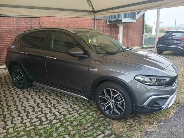 Fiat Tipo 1.0 5 porte Cross - foto 2 di 4