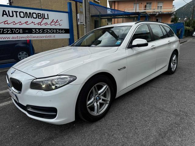 BMW 520 d xDrive Touring usato a CONCESIO