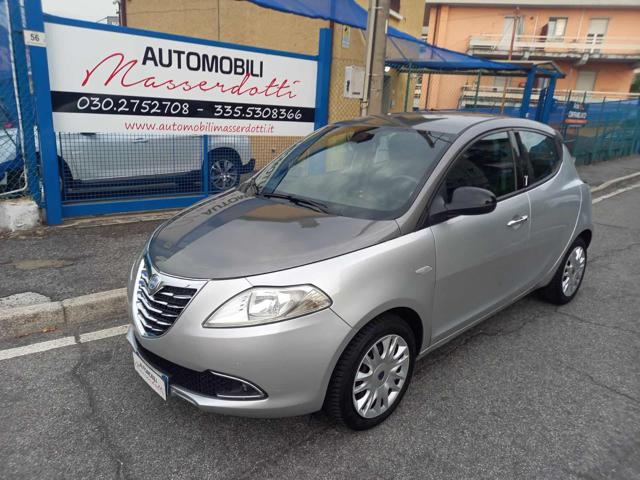 Lancia Ypsilon 0.9 TwinAir 85 CV 5 porte S&S Silver usato a CONCESIO