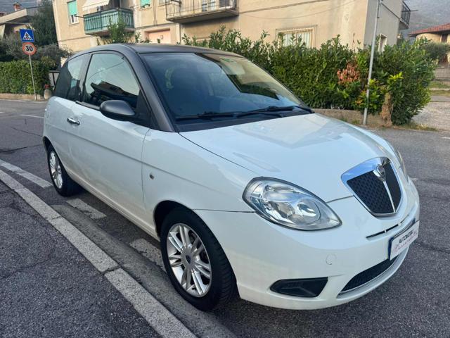 Lancia Ypsilon 1.2 Argento - foto 4 di 4