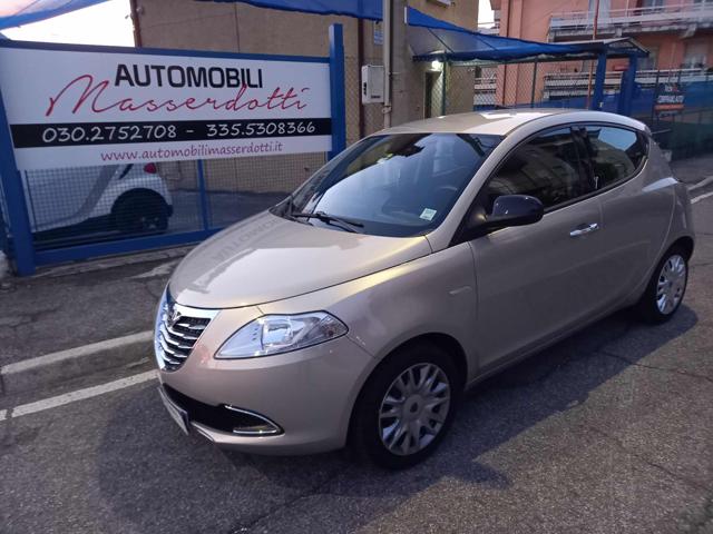 Lancia Ypsilon 1.2 69 CV 5 porte S&S Platinum GPL, del 2011, 41.700 km, in vendita a Concesio (BS)