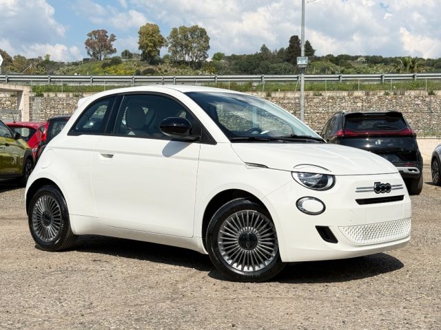 Fiat 500 Berlina Hybrid Icon - foto 3 di 4