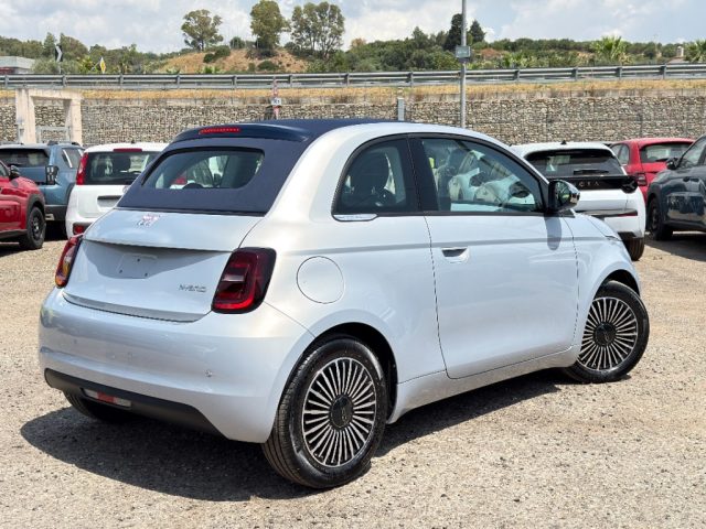 Fiat 500 Cabrio 1.0 hybrid Dolcevita - foto 4 di 4