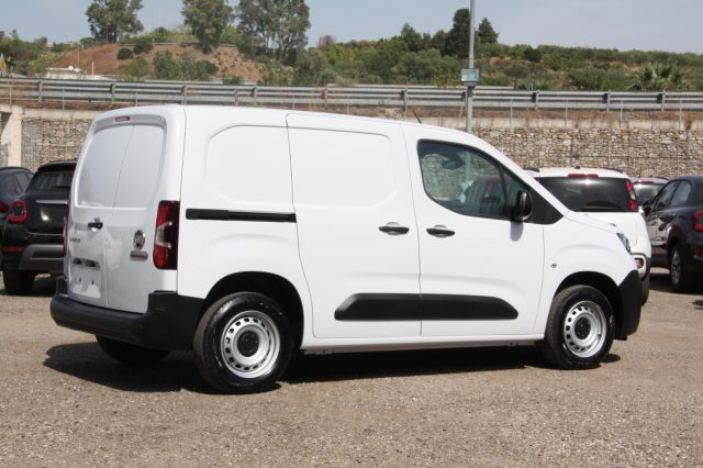 Fiat Doblo 1.5 BlueHdi 100CV PC-TN CH1 Van NUOVO - foto 3 di 4