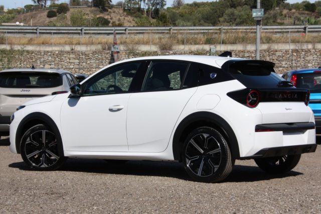Lancia Ypsilon Hybrid e-DCT NUOVO - foto 4 di 4