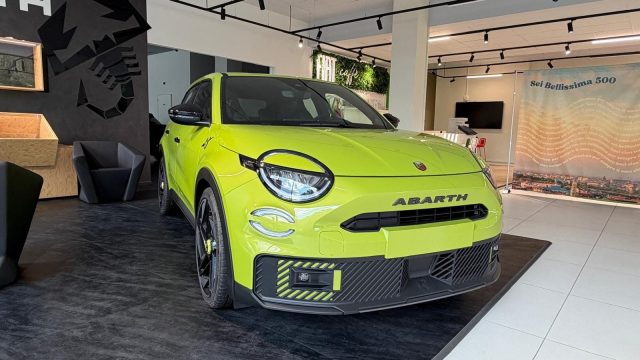 Abarth 600e Turismo - foto 2 di 4