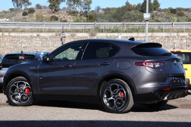 Alfa Romeo Stelvio 2.2 Turbodiesel 160 CV AT8 RWD Veloce AUTOCARRO - foto 4 di 20