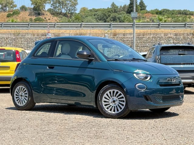 Fiat 500 Berlina Hybrid Pop NUOVO - foto 3 di 26