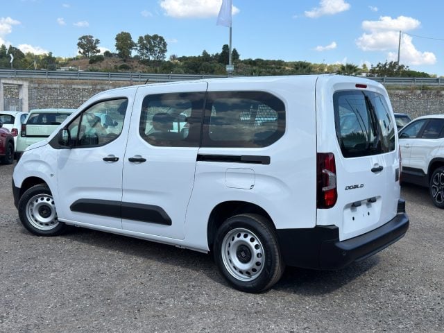 Fiat Doblo 1.5 BlueHdi 100CV XL COMBI 5 POSTI AUTOCARRO - foto 3 di 4