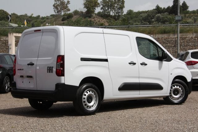 Fiat Doblo 1.5 BlueHdi 100CV LH1 - XL Van NUOVO - foto 3 di 4