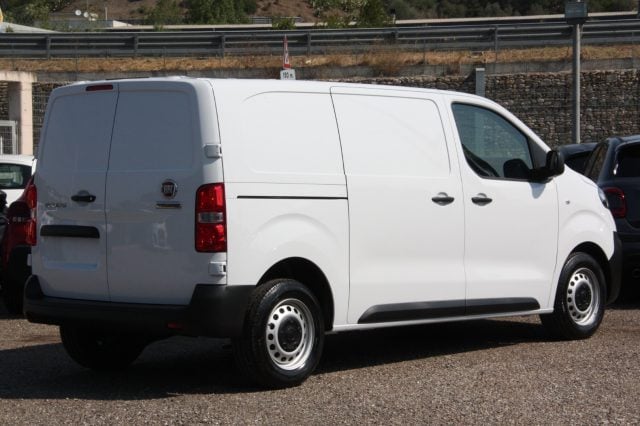 Fiat Scudo 1.5 BlueHDi 120CV PM-TN L2H1 Furgon NUOVO - foto 4 di 4