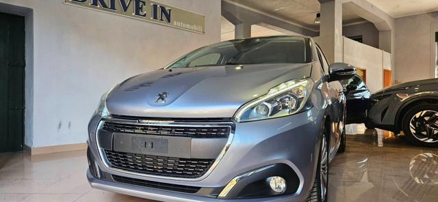 Peugeot 208 PureTech 82 Allure usato a RIESI