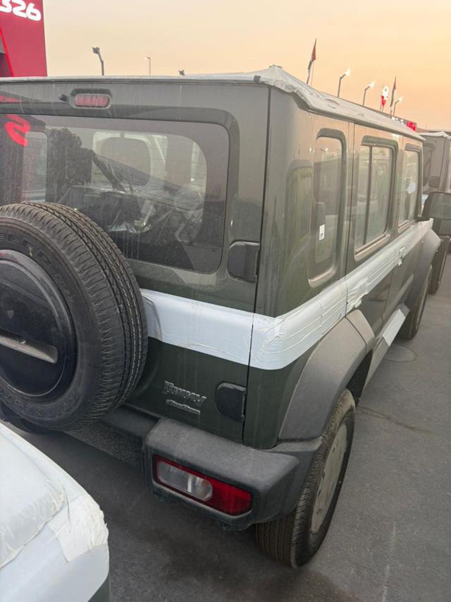 Suzuki Jimny Autovettura 5 Porte Cambio Manuale 4 Posti - foto 3 di 4