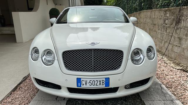 Bentley Continental GTC W12 560 Cv Cabriolet Iva 22% Compresa - foto 4 di 4