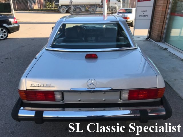 Mercedes-Benz SL 560 R107CABRIO usato a BOLZANO