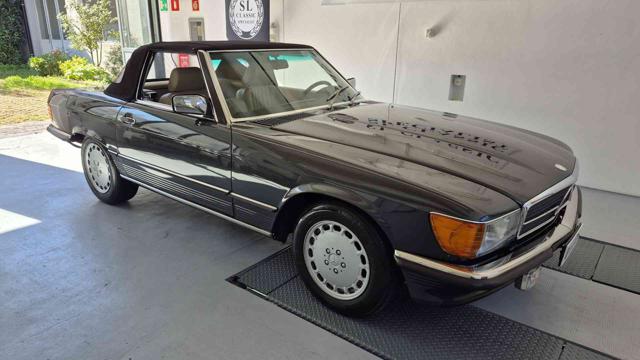 Mercedes-Benz SL 560 SL R107 500 5600 usato a BOLZANO