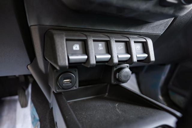 Suzuki Jimny GLX Autovettura 3 Porte 4 Posti Cambio Automatico nuovo a BOLZANO