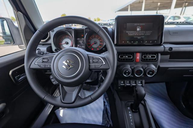 Suzuki Jimny Autovettura 3 Porte 4 Posti Automatica AllGrip nuovo a BOLZANO